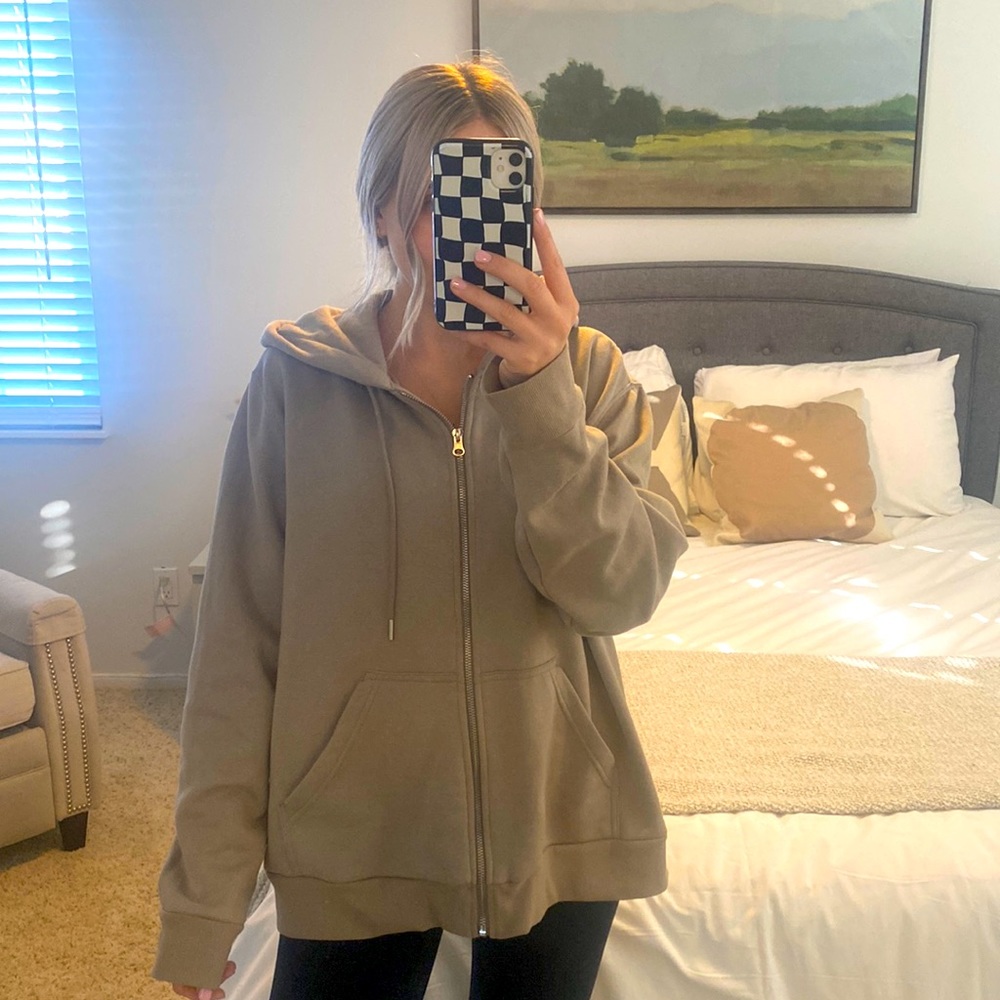 H&M XL tan hoodie